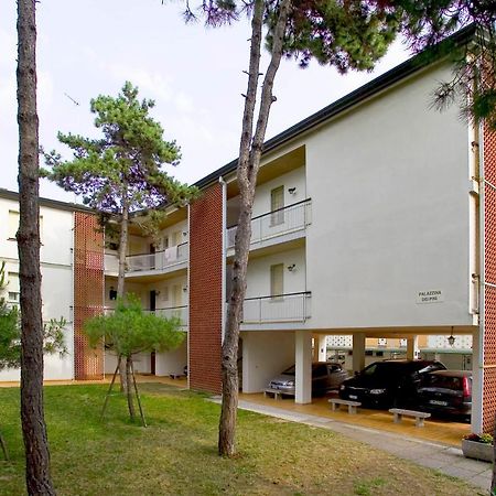 Appartamenti Dei Pini Bibione Exterior foto